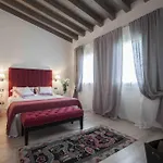 Zuani Casa