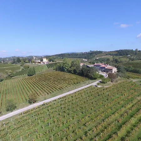Alloggio per agriturismo Zuani Casa *